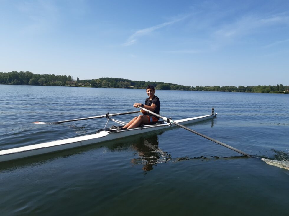 photo AVIRON CLUB DOLOIS-1