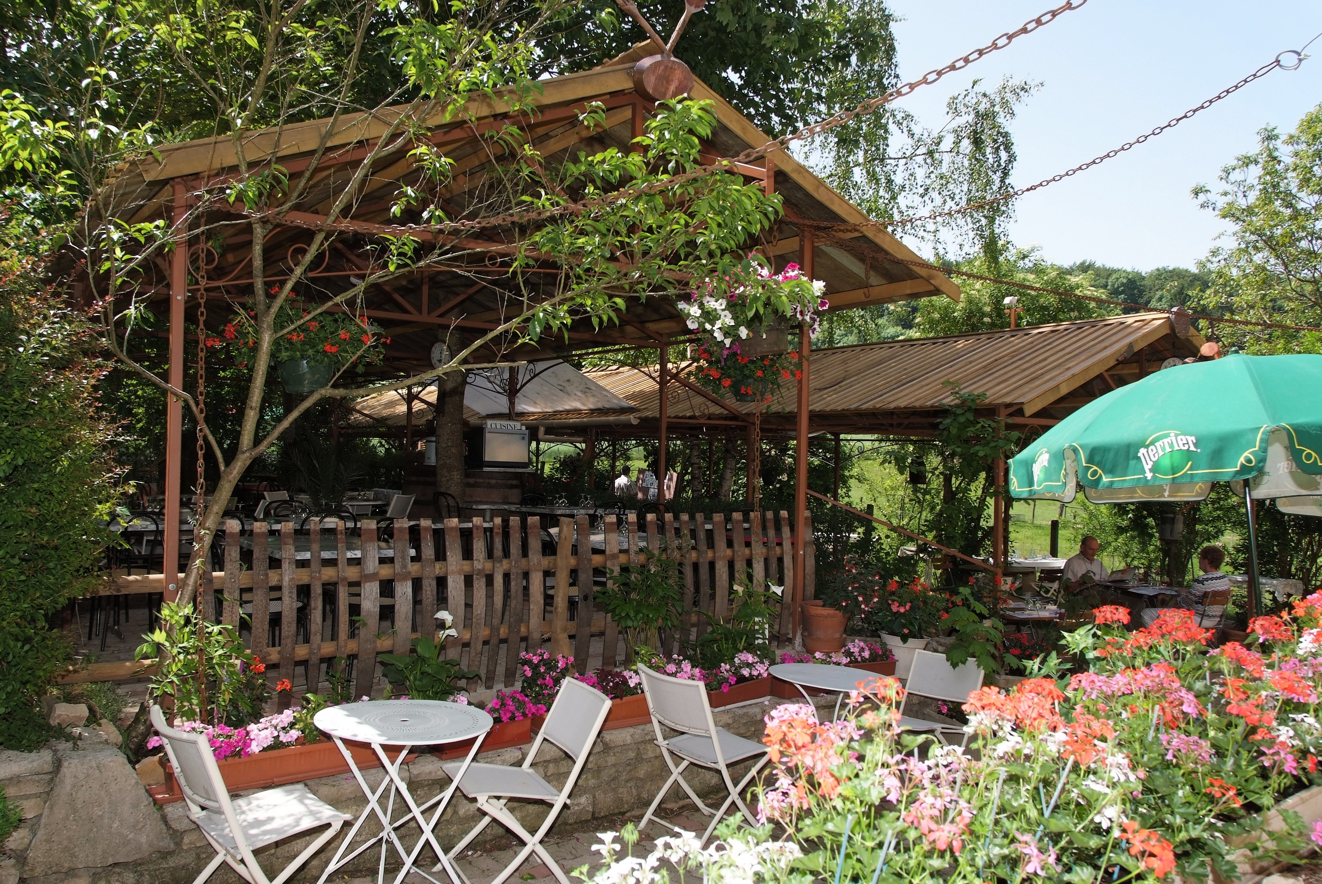 photo RESTAURANT AUBERGE LES GRANGES DU LIEGE-5