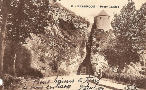 PORTE TAILLéE